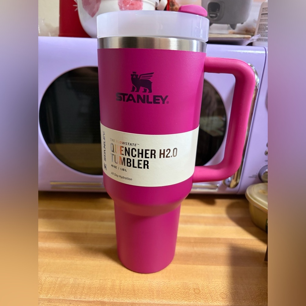 Authentic 🌟Stanley Quencher H2.0 Flowstate Tumbler – 40oz – 🌟